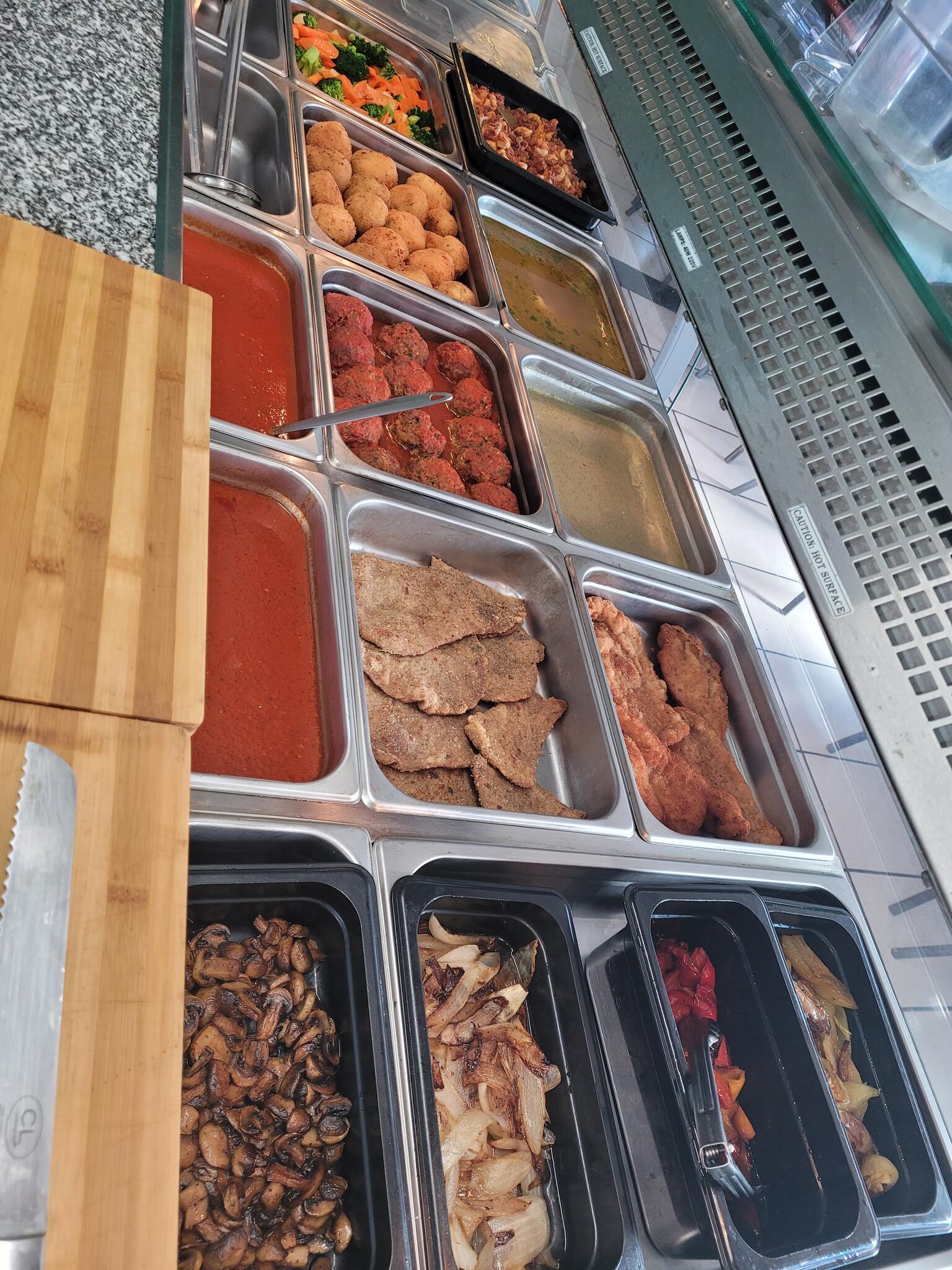 Nonna's Lakeside Italian Hot table & gelateria Ontario