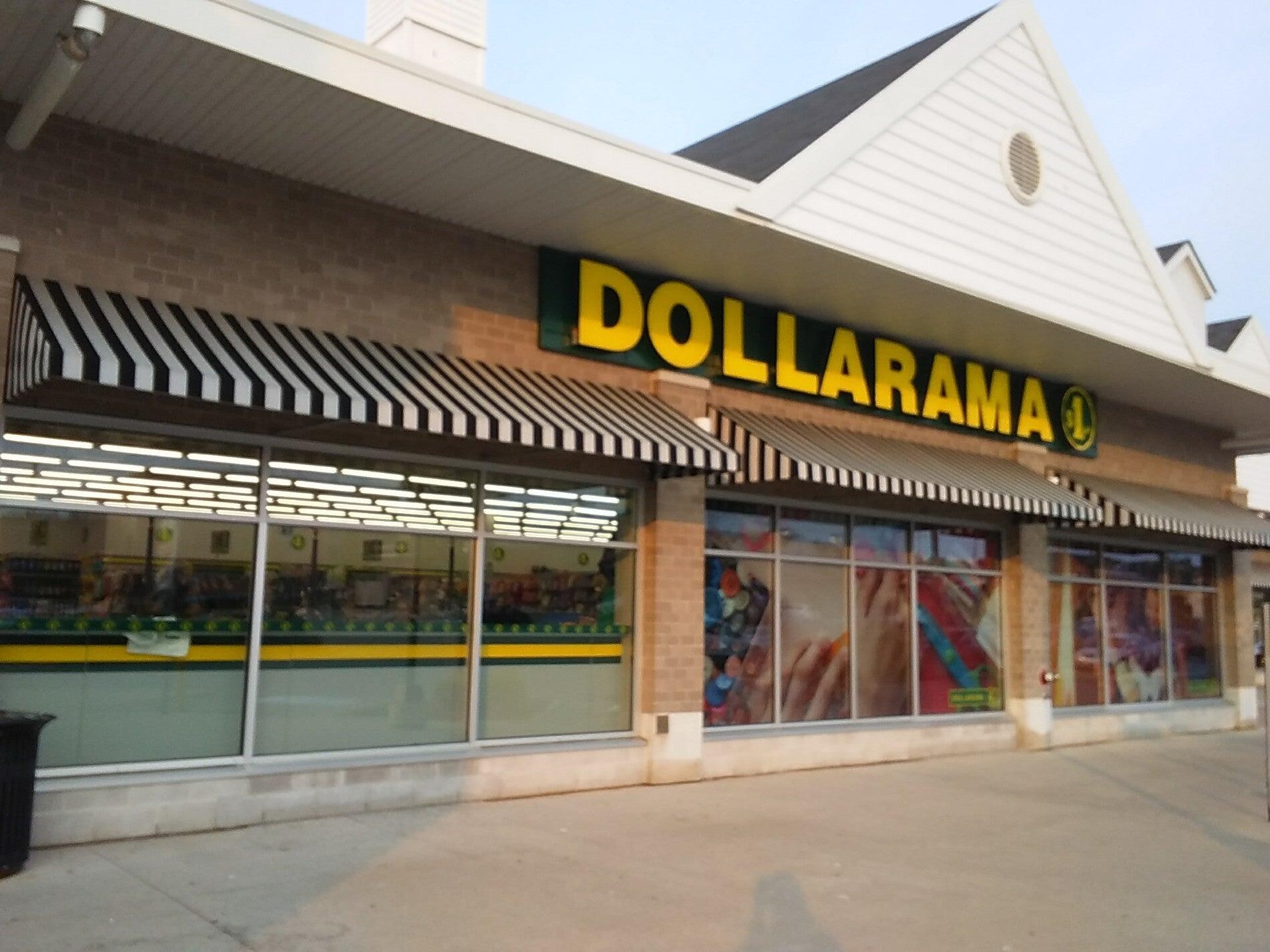 Dollarama store hi-res stock photography and images - Alamy