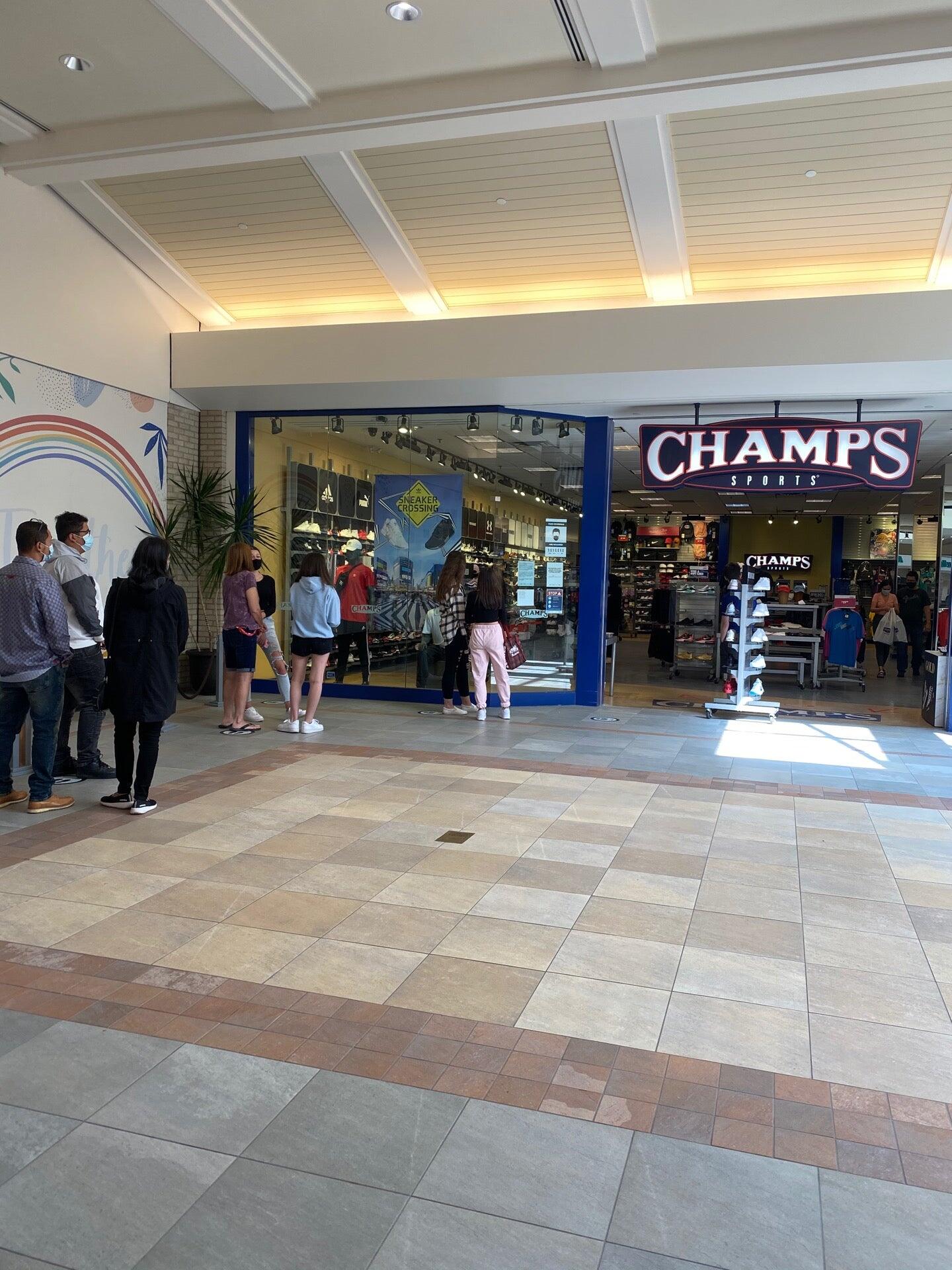 Champs in roosevelt field mall sale