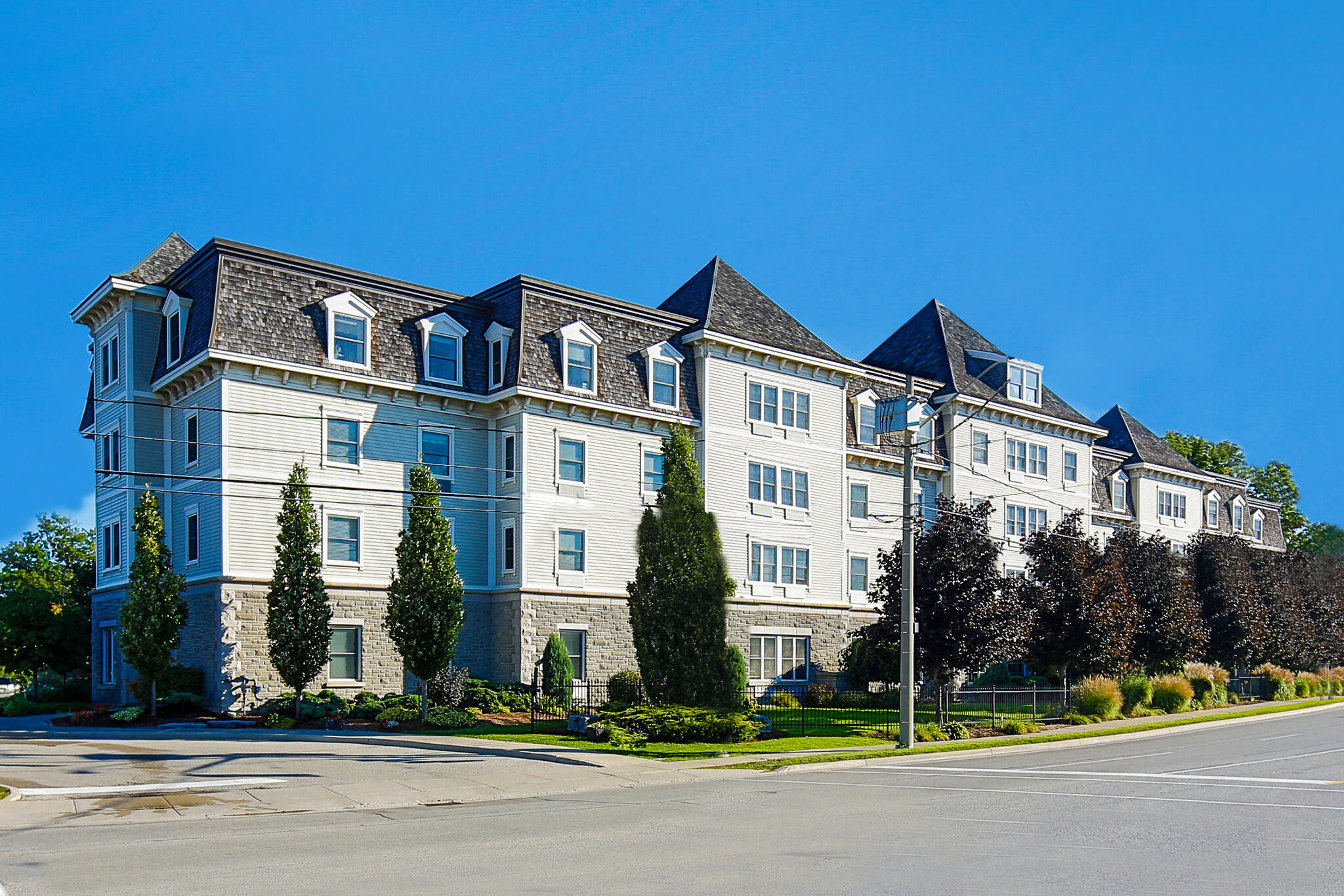 Revera Briarfield Gardens Retirement Residence Kitchener Nextdoor