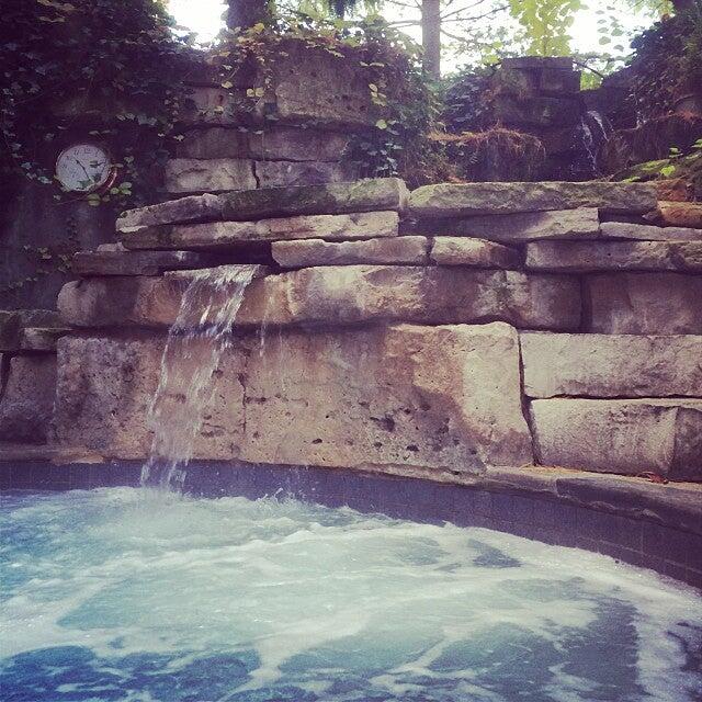 100 Fountain Spa Niagara on the Lake Nextdoor