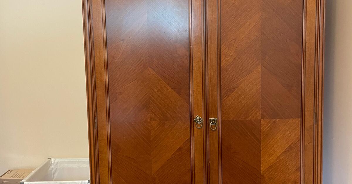 ARMOIRE Wardrobe European Classic from Finesse (made in