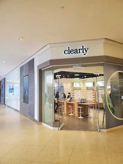 Clearly sales glasses store