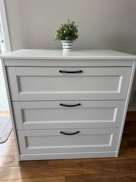 Ikea White 3-Drawer Dresser With Black H&les For $100 In Toronto, ON | For Sale & Free Nextdoor Ikea White 3-Drawer Dresser With Black H&les For $100 In Toronto, ON | For Sale & Free Nextdoor